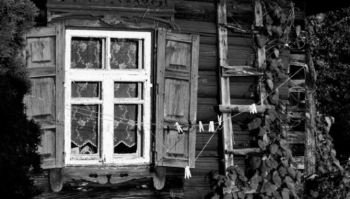 В Латгальской центральной библиотеке откроется фотовыставка «Окна»