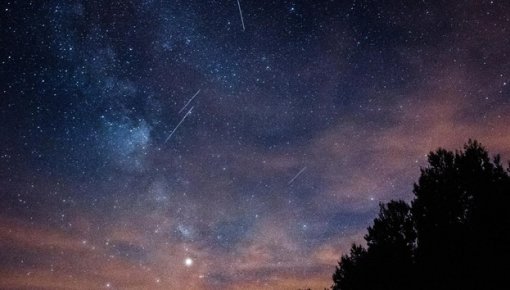 Латвийцы смогут полюбоваться очередным звездопадом