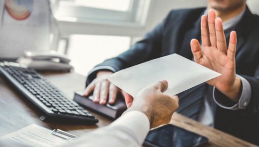 «Слишком старый!» Опытного 45-летнего мужчину не взяли на работу в офис