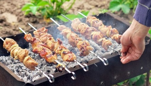 Проведи майские выходные вкусно - 7 идей маринадов для шашлыка