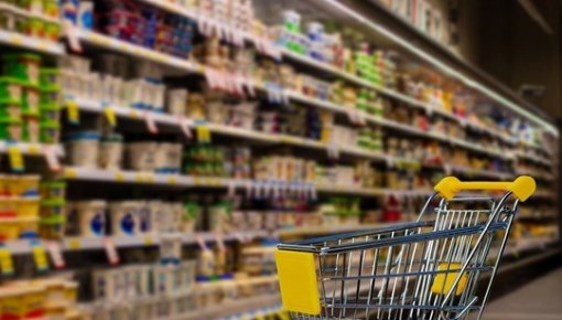 Снижение цен на продукты: торговцам решили поверить на слово