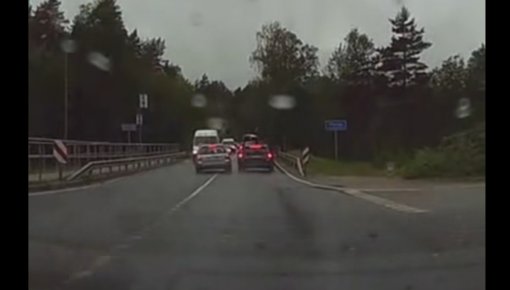 ДТП в Риге. Пьяному море по колено