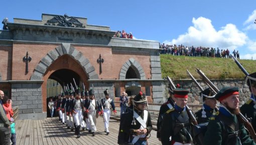 Даугавпилс приглашает в XIX век: фестиваль «Динабург 1812. Мир» уже скоро!