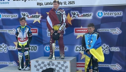 Двойной триумф: юный спидвеист из Даугавпилса стал чемпионом Европы и мира!