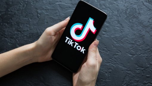 TikTok-        