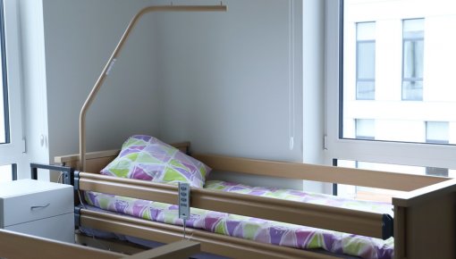 ����� ������ ������ � BKUS ������� �������� �������� � ������������� ��� � ����, ��� � � ������ ���������