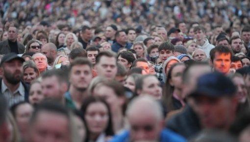 ��������� ����� ����� � � �� �������