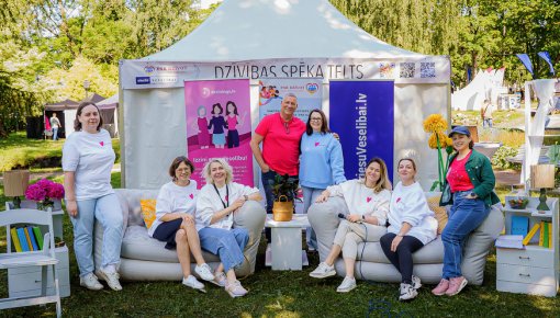 Par Dzīvot: � ������ ����������� ������ �������� ��������� �������������