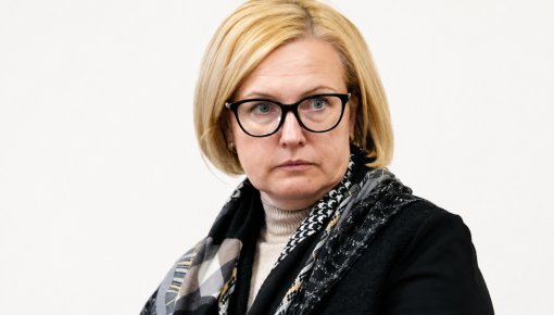 �Aizliegums nav pašmērķis�: Veselības ministrija skaidro, kā pasargāt bērnus digitālajā vidē