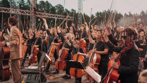 �������� �����������: ������ ���� �� ������� Melo-M Mega Orchestra
