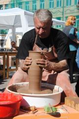 gallery_889_102_9551.jpg