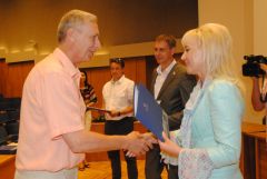 gallery_889_125_46613.jpg