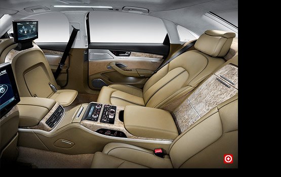 ���������� ������ Audi A8 ������� 12-����������� �����