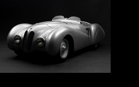 �������������� �������� BMW ������� �� 4 �������� ����