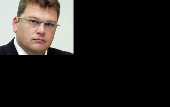 Банкир: В Латвии вторым государственным языком должен стать английский