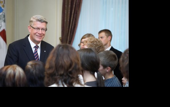 ������� �������� � ������ �������� �������� 300 �������