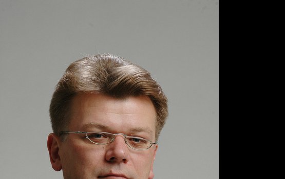 Министр юстиции сбежал из радиоэфира