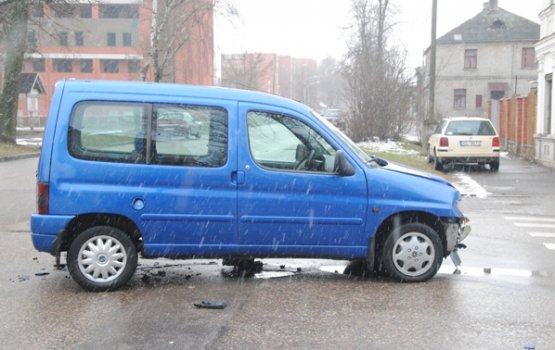 ������: ��� ������ - �VW Passat� ��� �Citroen�?