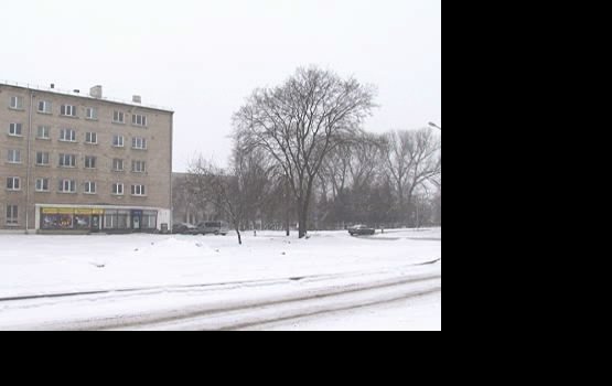 Скандал вокруг стоянки продолжается (видео)