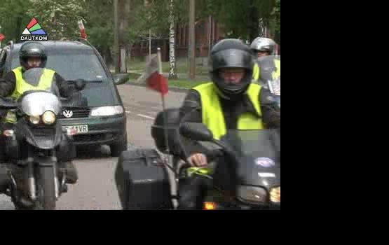 Польские байкеры и школьники приехали в Даугавпилс (видео)