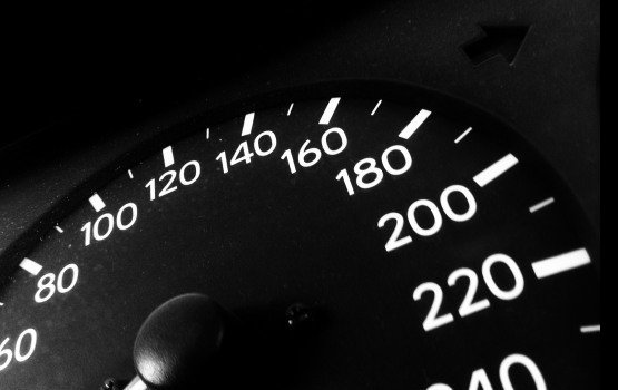 ������� �����������: ���������� ����� ���������� �� 900 �����