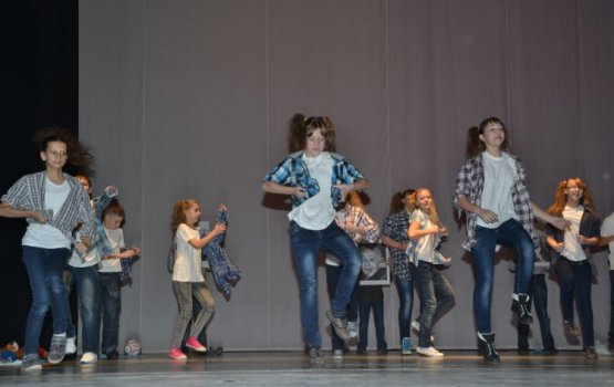 �Pop Clip�-2012: ������� ����� � ������ ��� ������