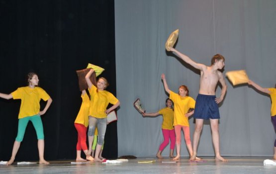 �Pop Clip�-2012: ������� ����� � ������ ��� ������