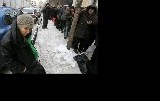 Гастарбайтеры вернутся в Латвию не одни