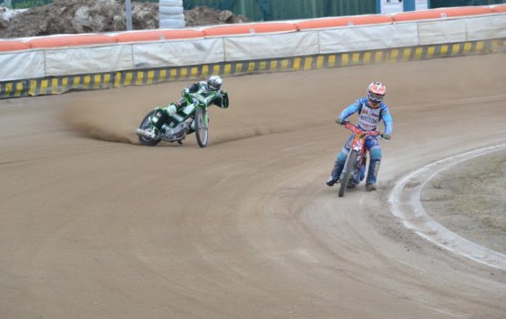 ����� ������ �� ������ ���� (����)