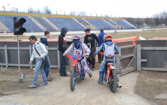 ����� ������ �� ������ ���� (����)