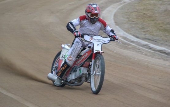 ����� ������ �� ������ ���� (����)