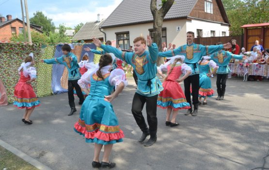 Улица Пушкина загуляла