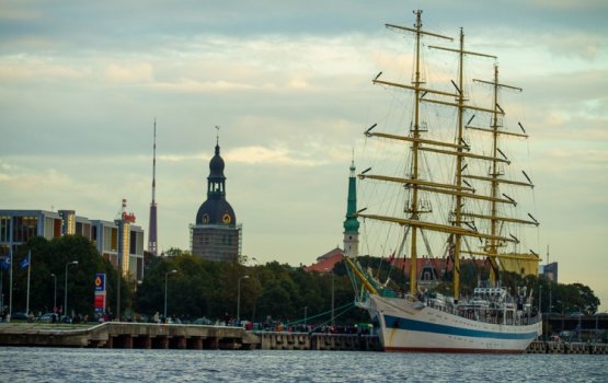 � ���� ����� ������ ��������� ������ The Tall Ships Races