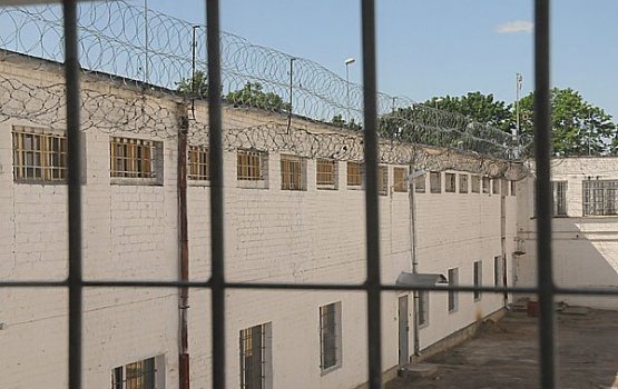 ������ ������ ��������� �������� 8000 ����