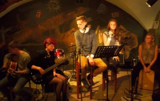 Acoustic Folium 11: ������ ������