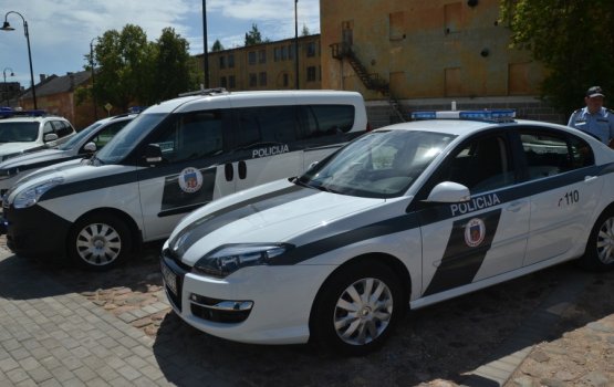 Полиция в Латвии испытывает серьезные трудности