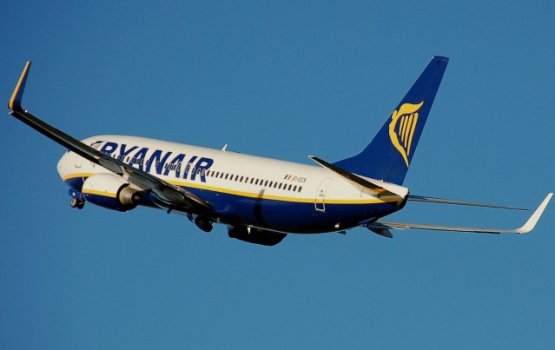 Ryanair ��������� ������ � ������