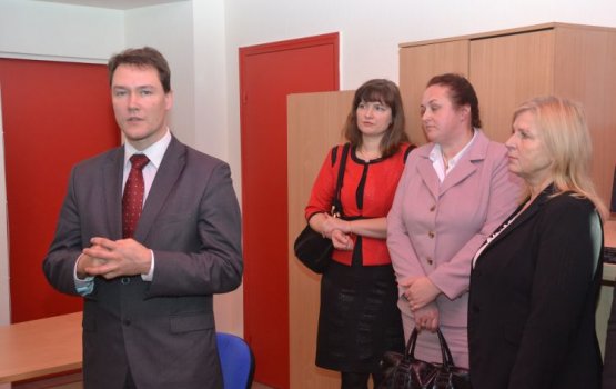 ������ ����� ������������ �������� � �����������: 6 � 1