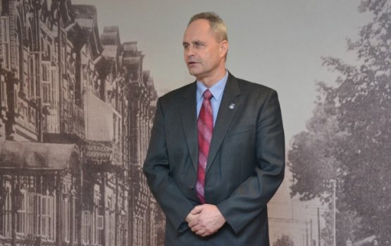 ����� ��������� ������ � ������� ��� �������