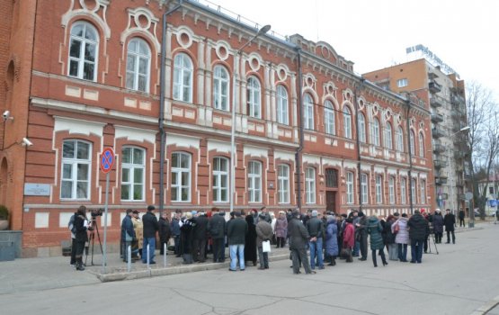 Вчера – в вытрезвитель, сегодня – на митинг