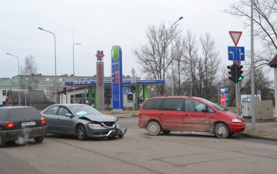 Фотофакт: Осторожно! Светофор!