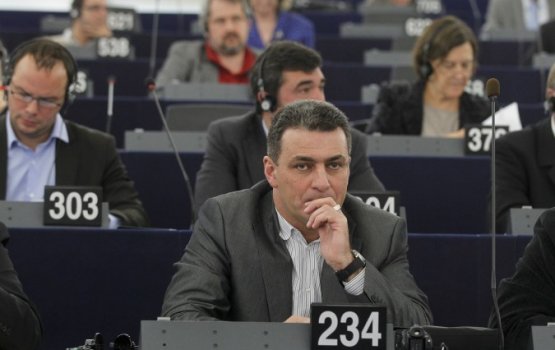 �. �������: "�����, ������� ����� � �������, �� ����� ��������"