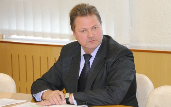 Курситис отказался от замов