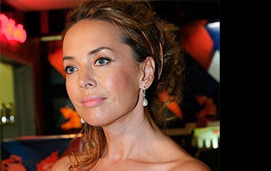 Жанна Фриске вышла в свет