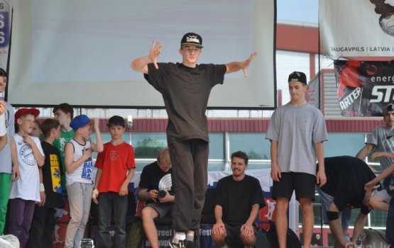 ���������� �������� ����� �� ����� �����������