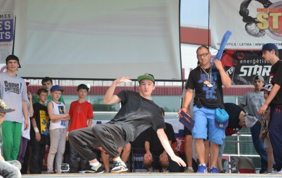 ���������� �������� ����� �� ����� �����������