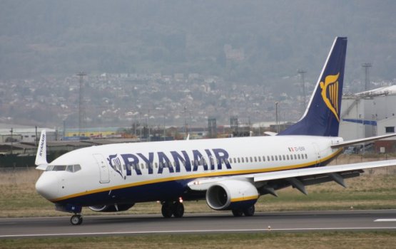  Ryanair        