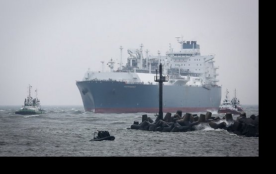 Сенаторы США: Латвии надо диверсифицировать источники энергии