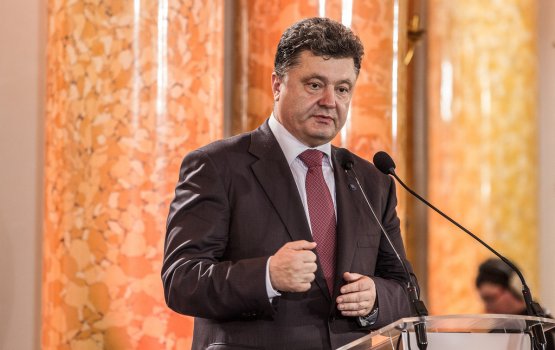 Порошенко пояснил, почему США и Европа отказали Украине в военной помощи