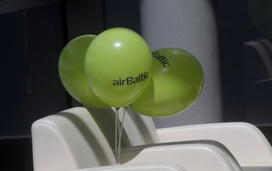 ������ airBaltic ��������� ���� ���������������